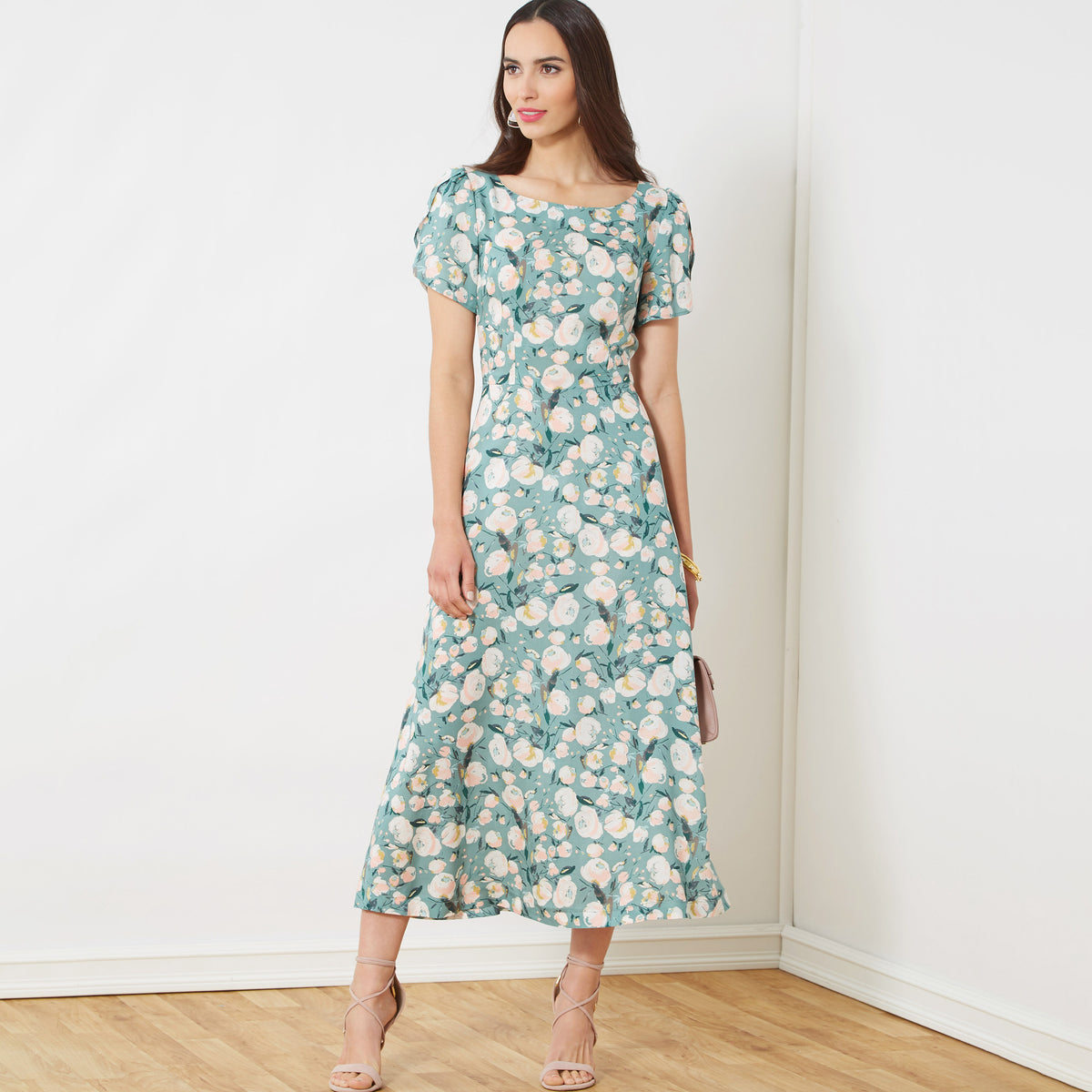 New Look N6693 sewing pattern envelope showing dresses with flared skirt designs