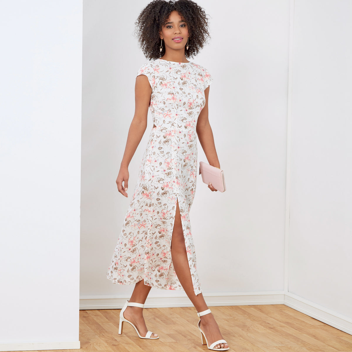 New Look N6696 sewing pattern envelope showing cap sleeve dresses designs