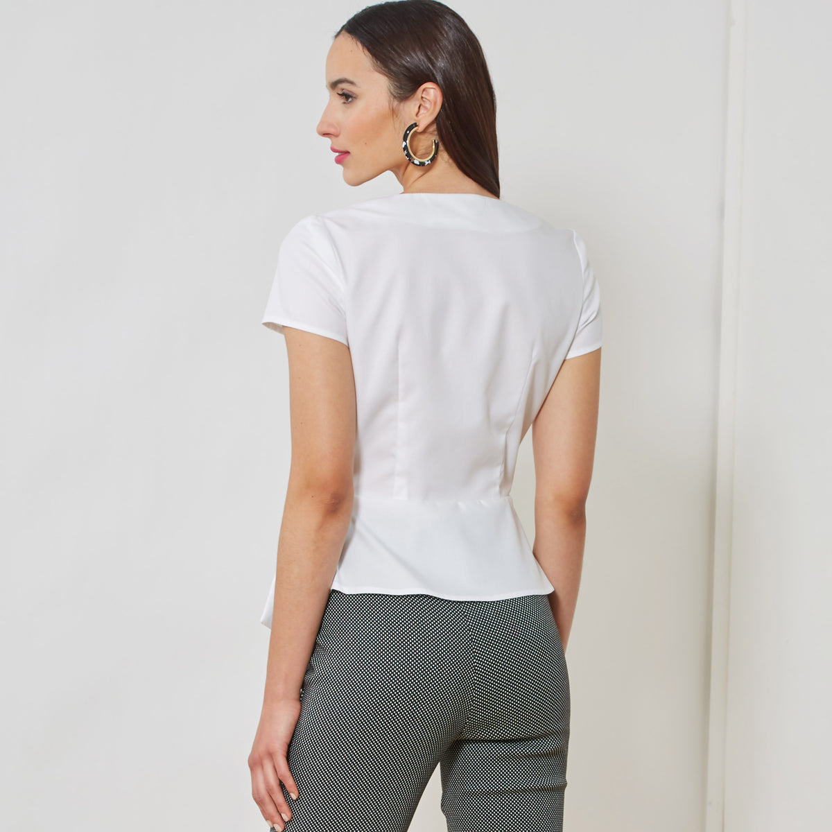 New Look N6700 sewing pattern envelope showing wrap tops designs