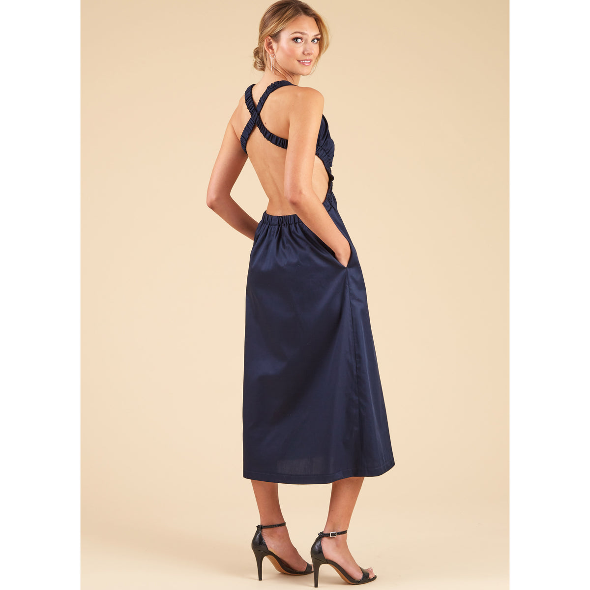 New Look N6731 sewing pattern envelope showing cut-away dress