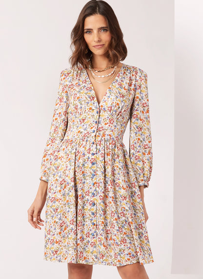 New Look N6749 sewing pattern envelope showing easy button front dress