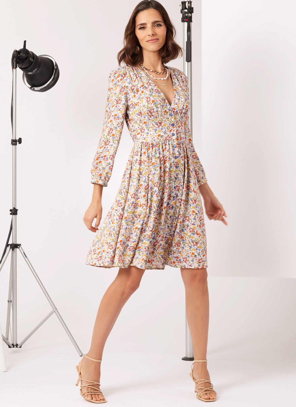 New Look N6749 sewing pattern envelope showing easy button front dress