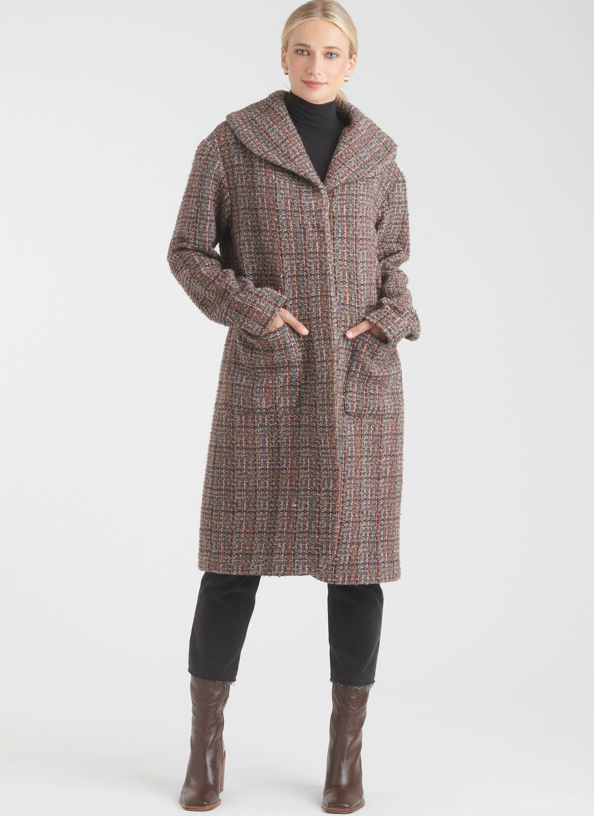 New Look sewing pattern N6767 envelope showing very loose-fitting unlined coats
