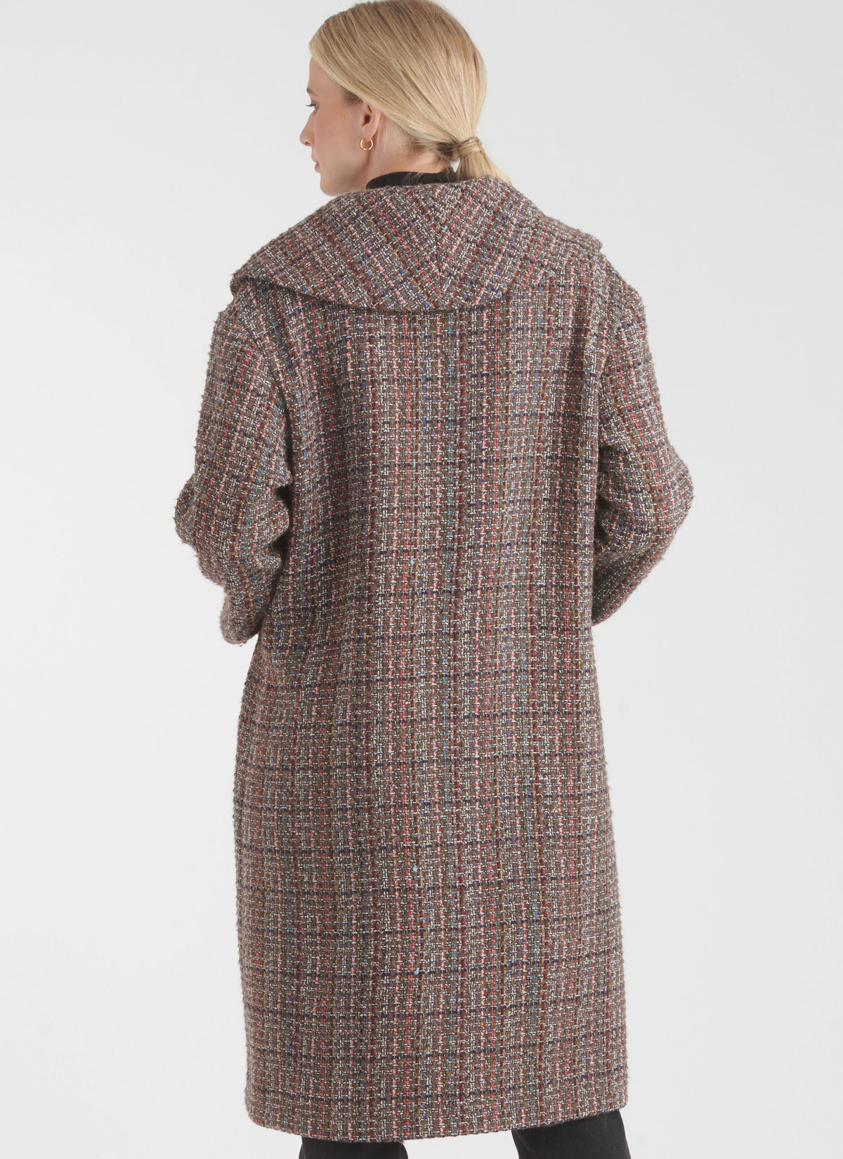 New Look sewing pattern N6767 envelope showing very loose-fitting unlined coats