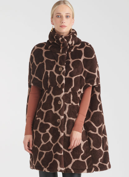 New Look sewing pattern N6768 envelope showing a semi-fitted unlined cape