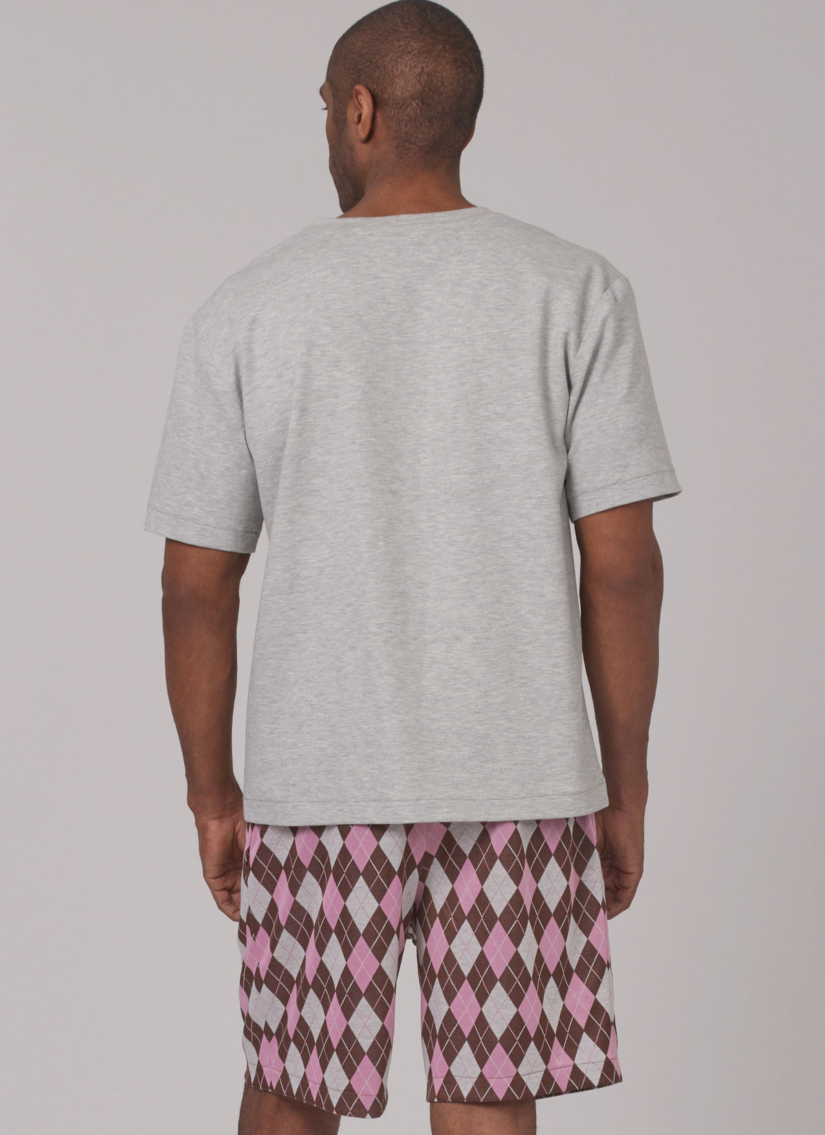 New Look N6805 sewing pattern envelope showing unisex sleepwear