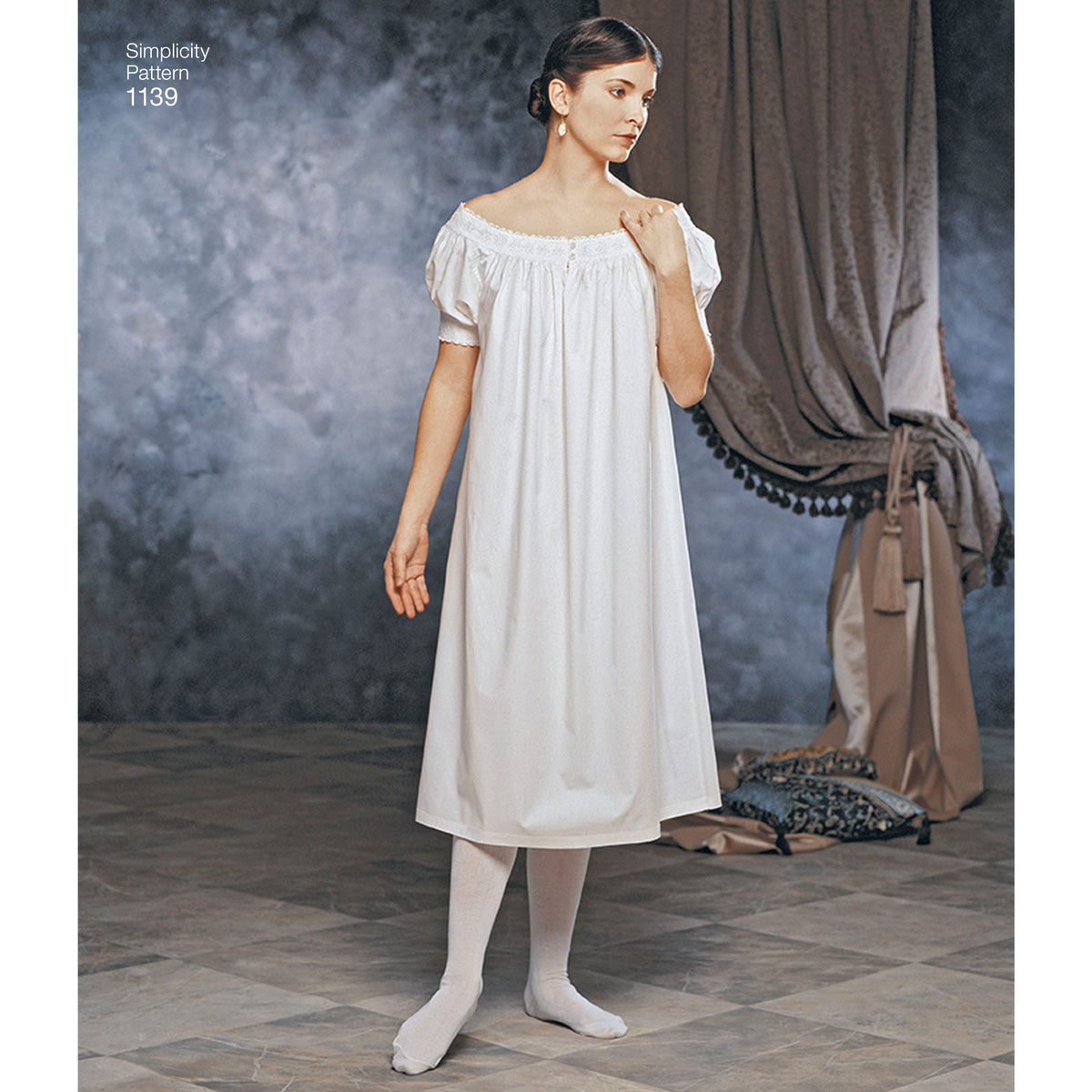 Simplicity S1139 sewing pattern envelope showing Victorian chemise, drawers and corset