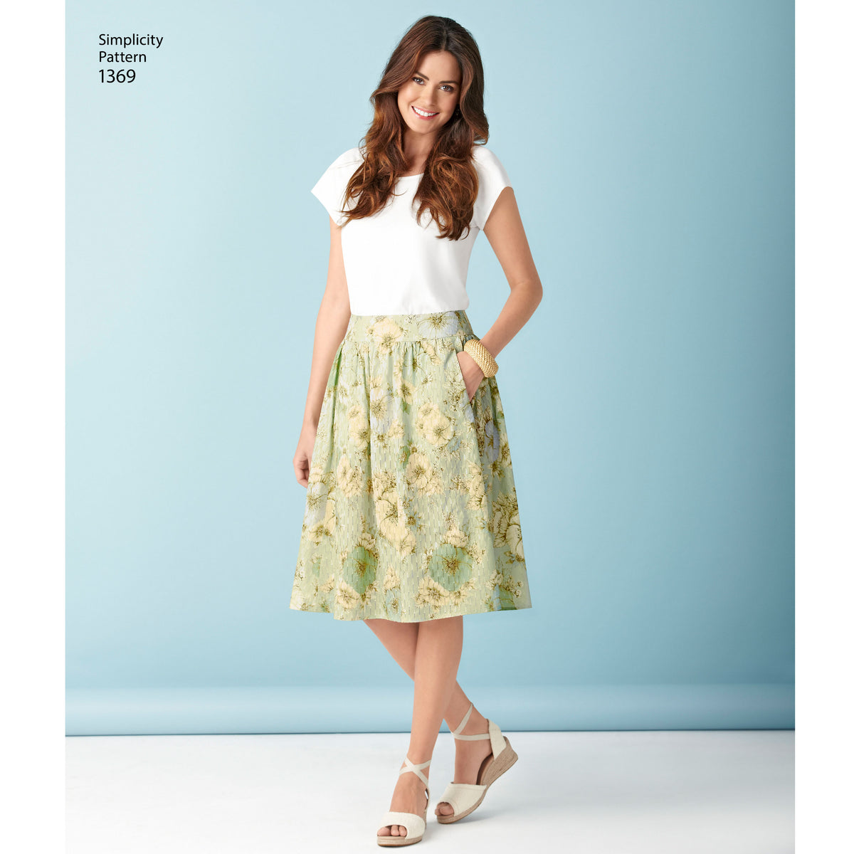 Simplicity 1369 pattern envelope showing skirts and trousers