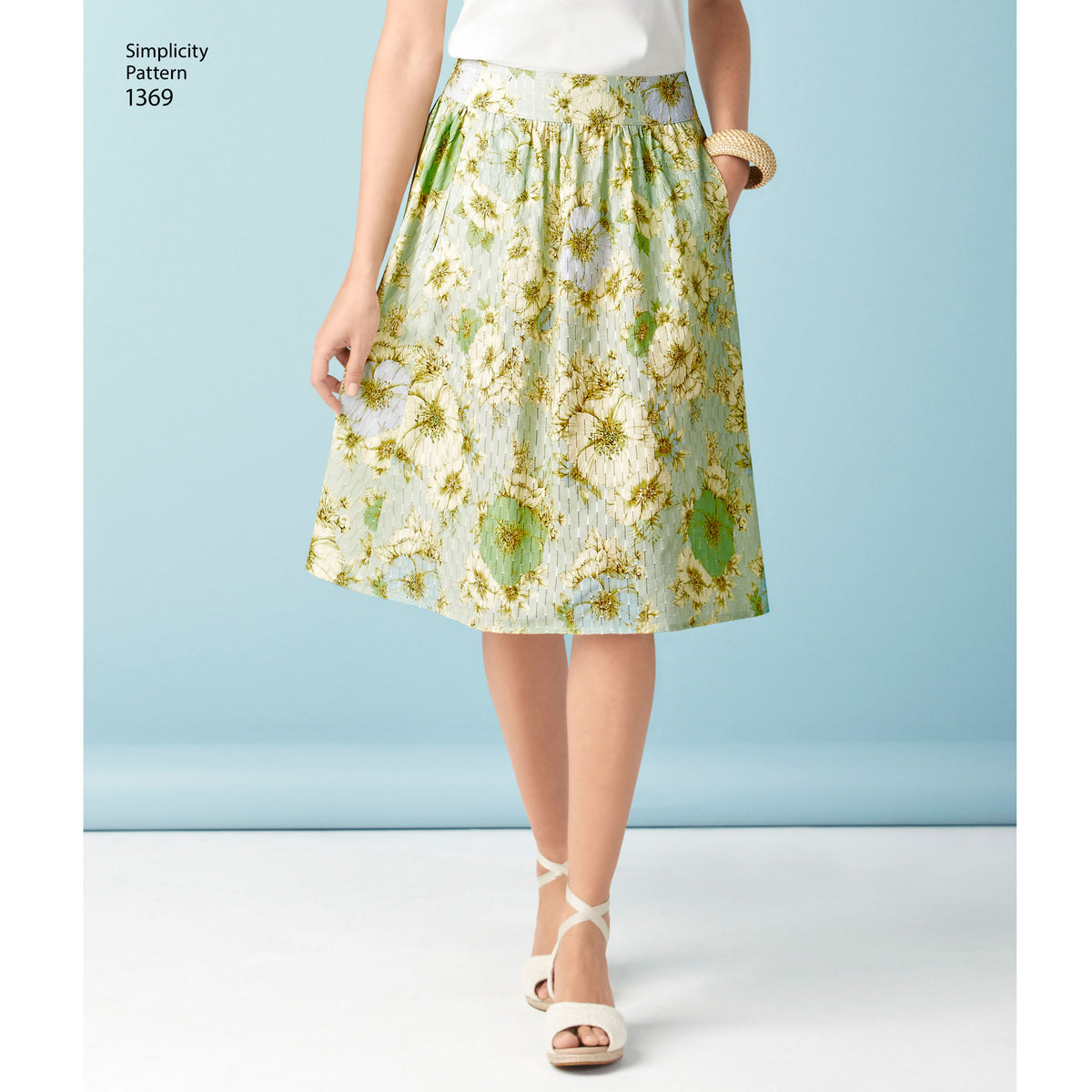 Simplicity 1369 pattern envelope showing skirts and trousers