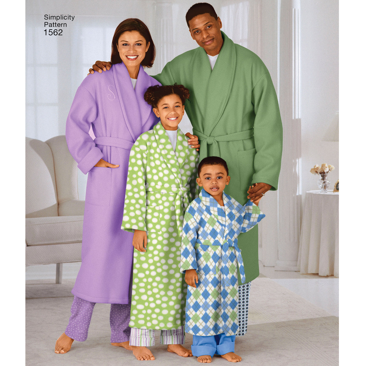 Simplicity 1562 pattern envelope showing family dressing gowns