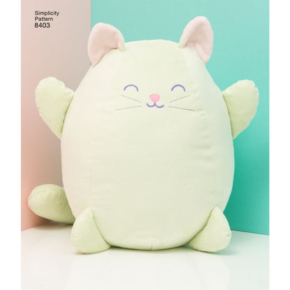 Simplicity S8403 sewing pattern envelope showing fleece stuffed cats