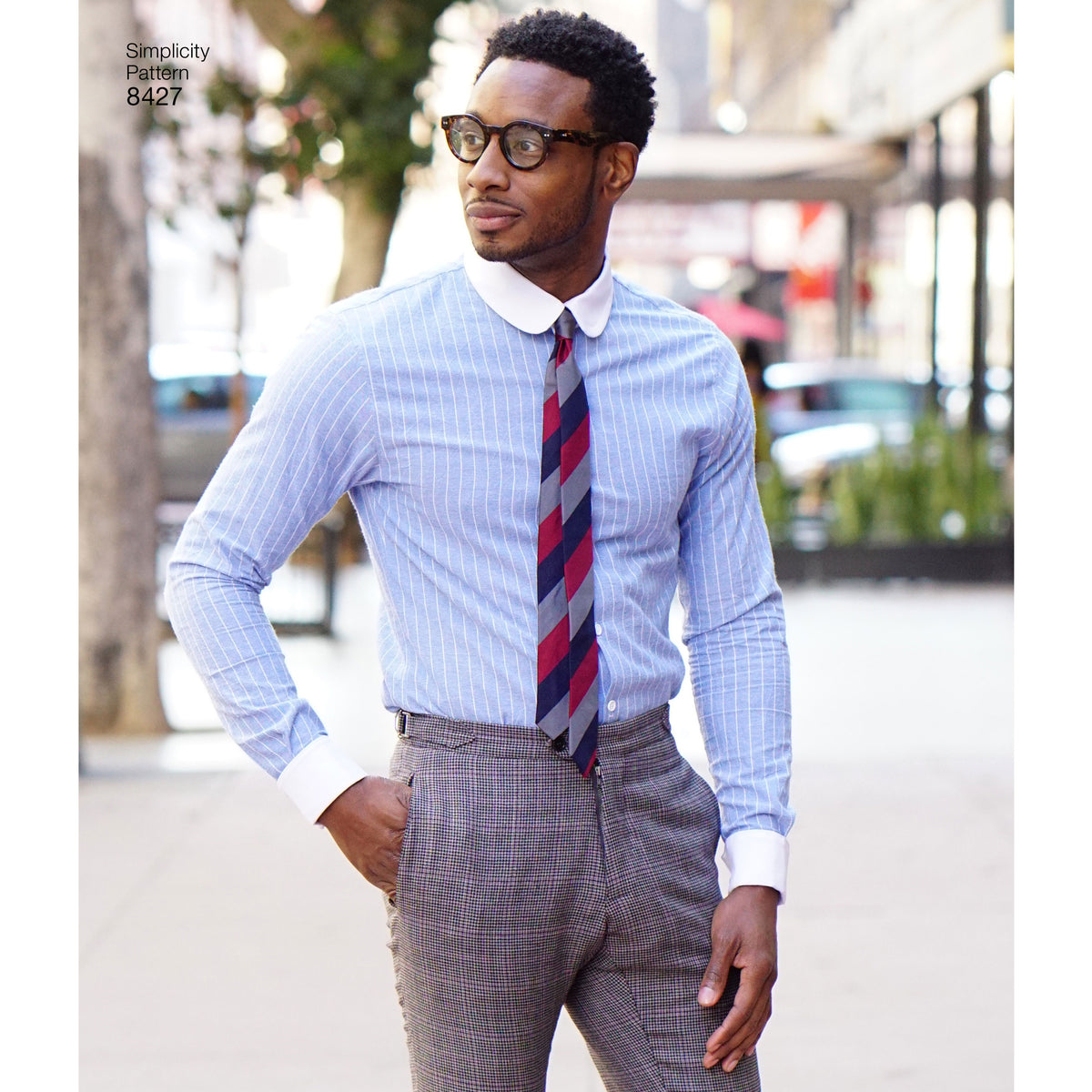 Simplicity S8427 sewing pattern envelope showing men's fitted shirts
