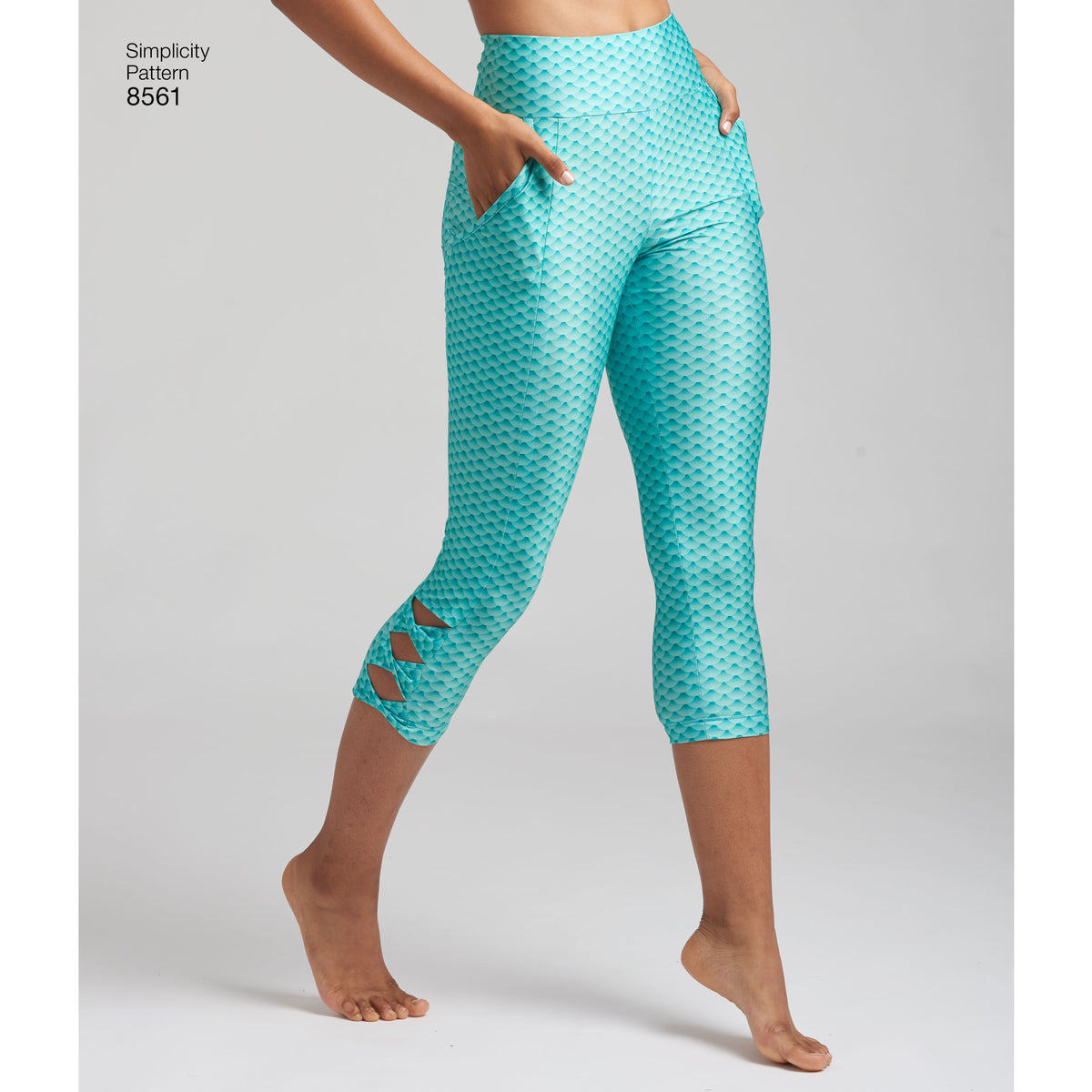 Simplicity sewing pattern S8561 envelope showing knit leggings