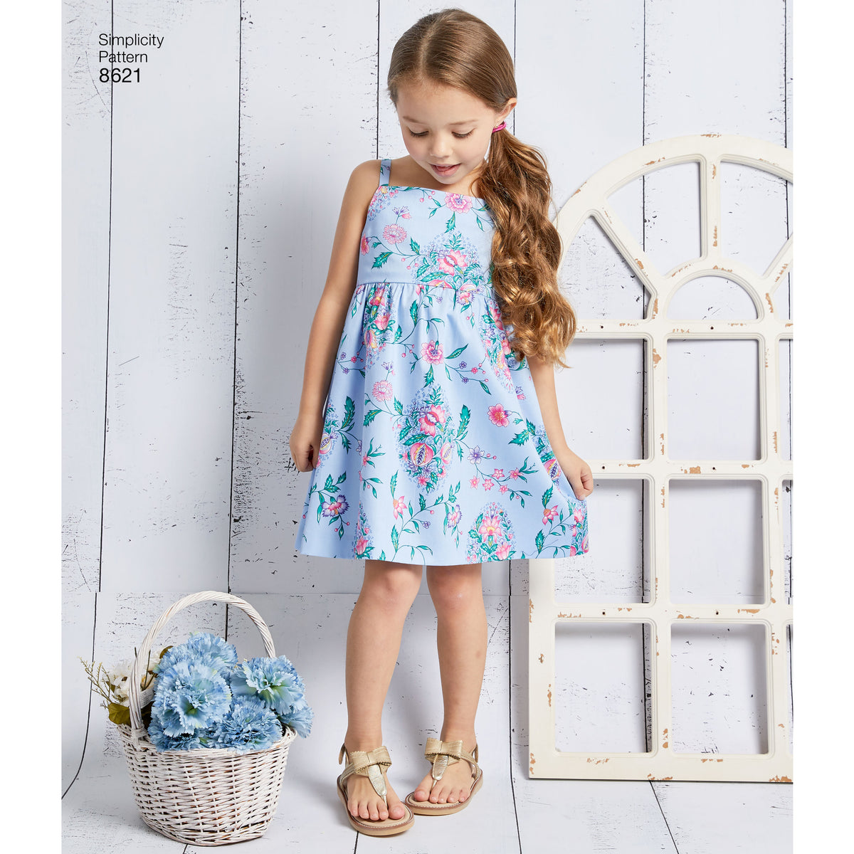Simplicity sewing pattern S8621 envelope showing girls' casual wear
