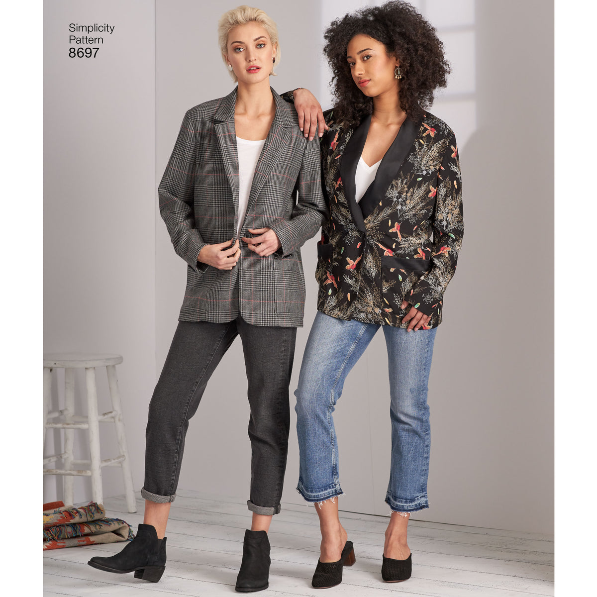 Simplicity S8697 sewing pattern envelope showing women's plus size boyfriend blazer