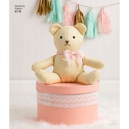 Simplicity S8716 sewing pattern envelope showing elaine heigl stuffed animals