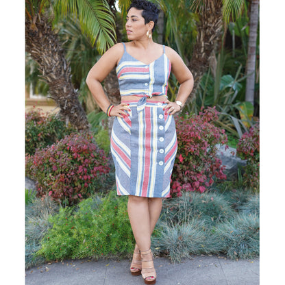 Simplicity S8927 sewing pattern envelope showing casual wear