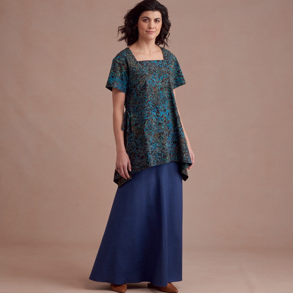 Simplicity S8960 sewing pattern envelope showing a boho dress and tunic