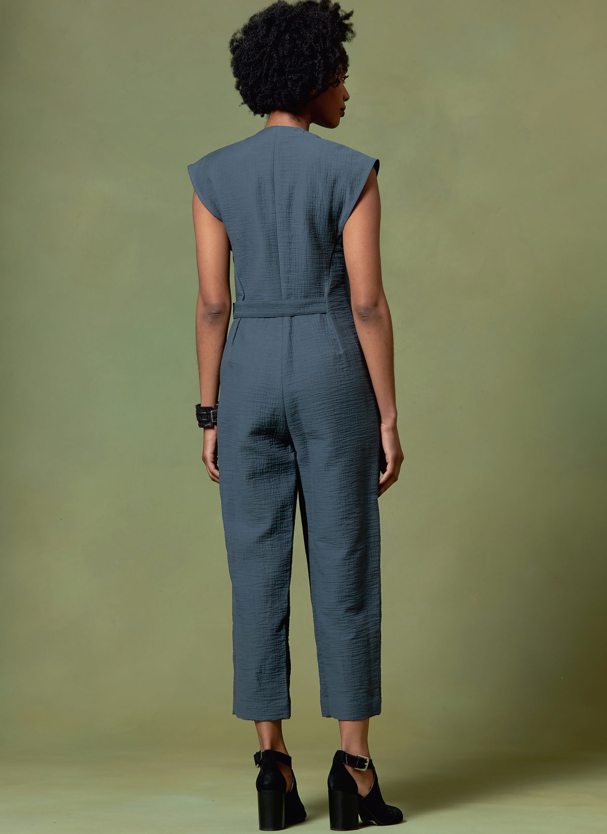 Vogue Patterns V1645 pattern envelope showing semi-fitted jumpsuit
