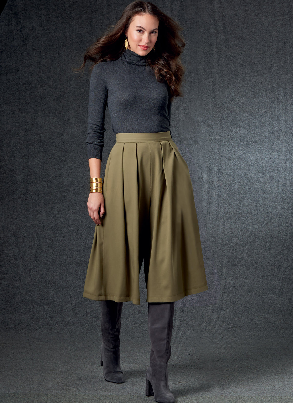 Vogue Patterns V1772 pattern envelope showing very loose-fitting trousers