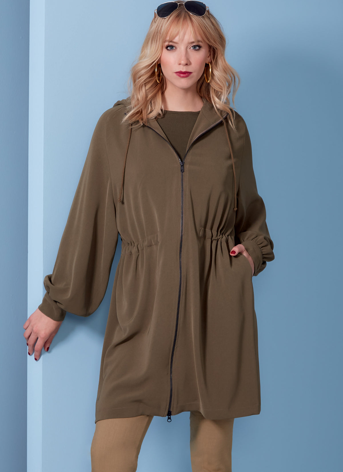 Vogue Patterns V1840 envelope showing a very loose-fitting unlined jacket
