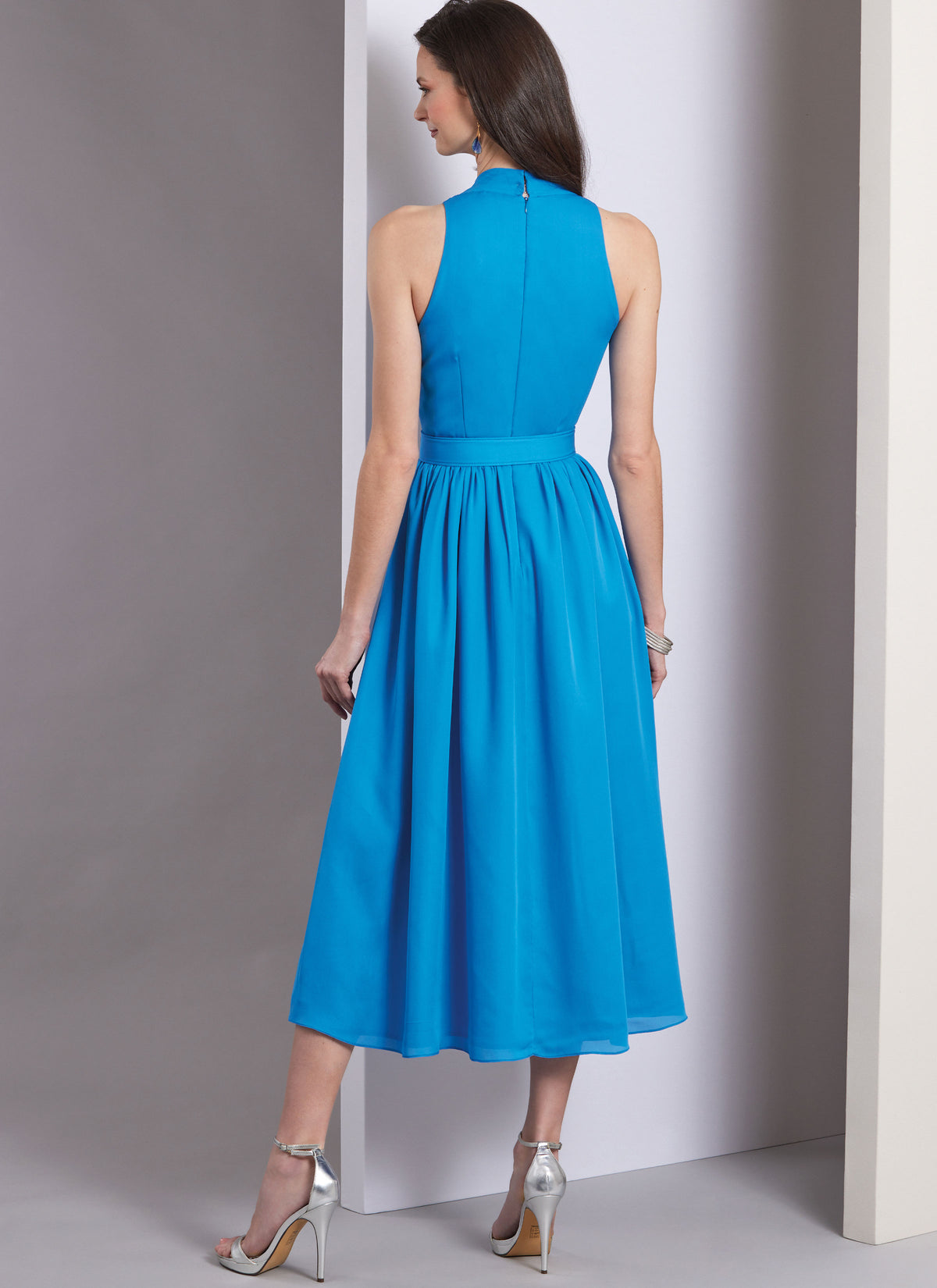Vogue Patterns V1953 envelope showing the fitted, lined dress