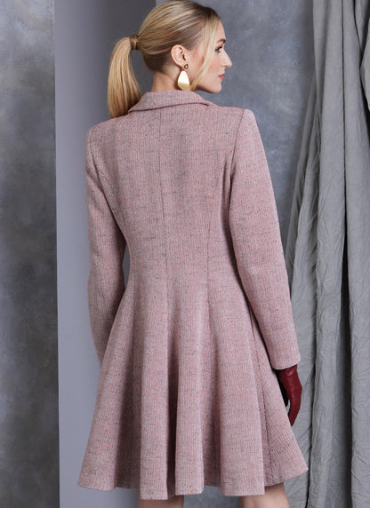 Vogue Patterns V1971 envelope showing the double-breasted coat designs