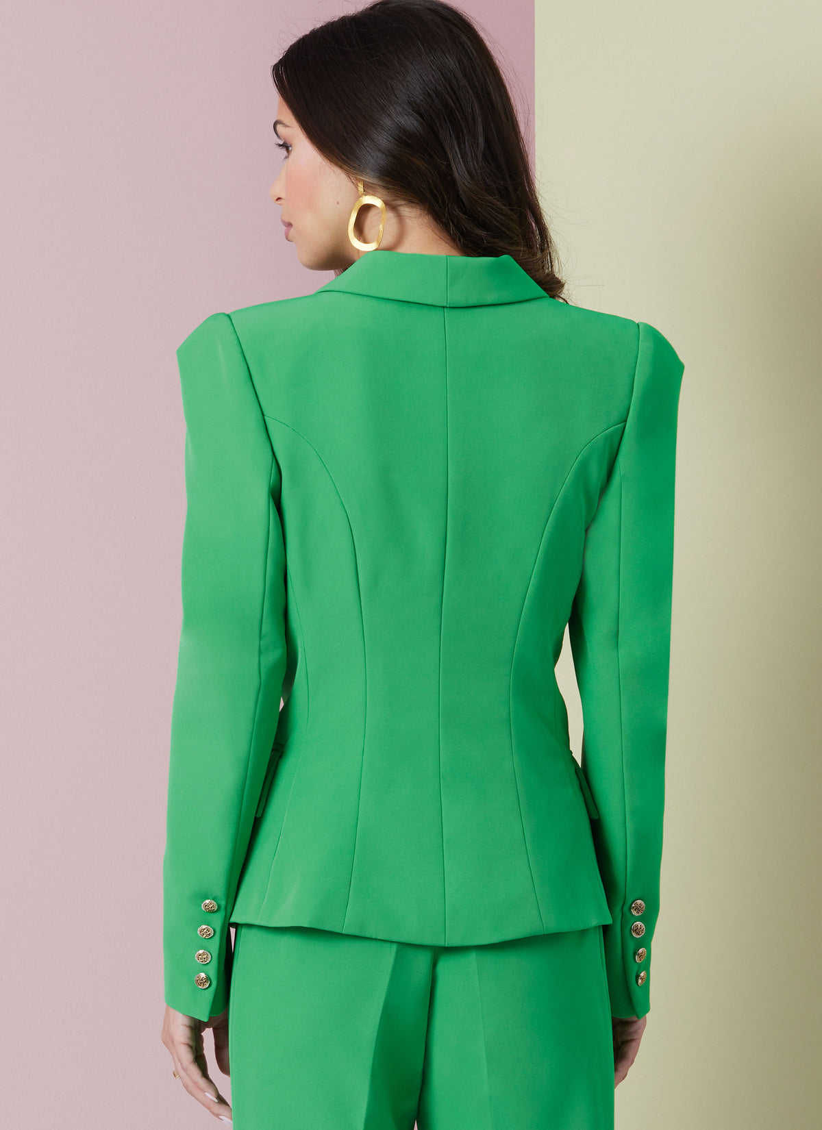 Vogue Patterns V2016 envelope showing fitted lined jacket designs