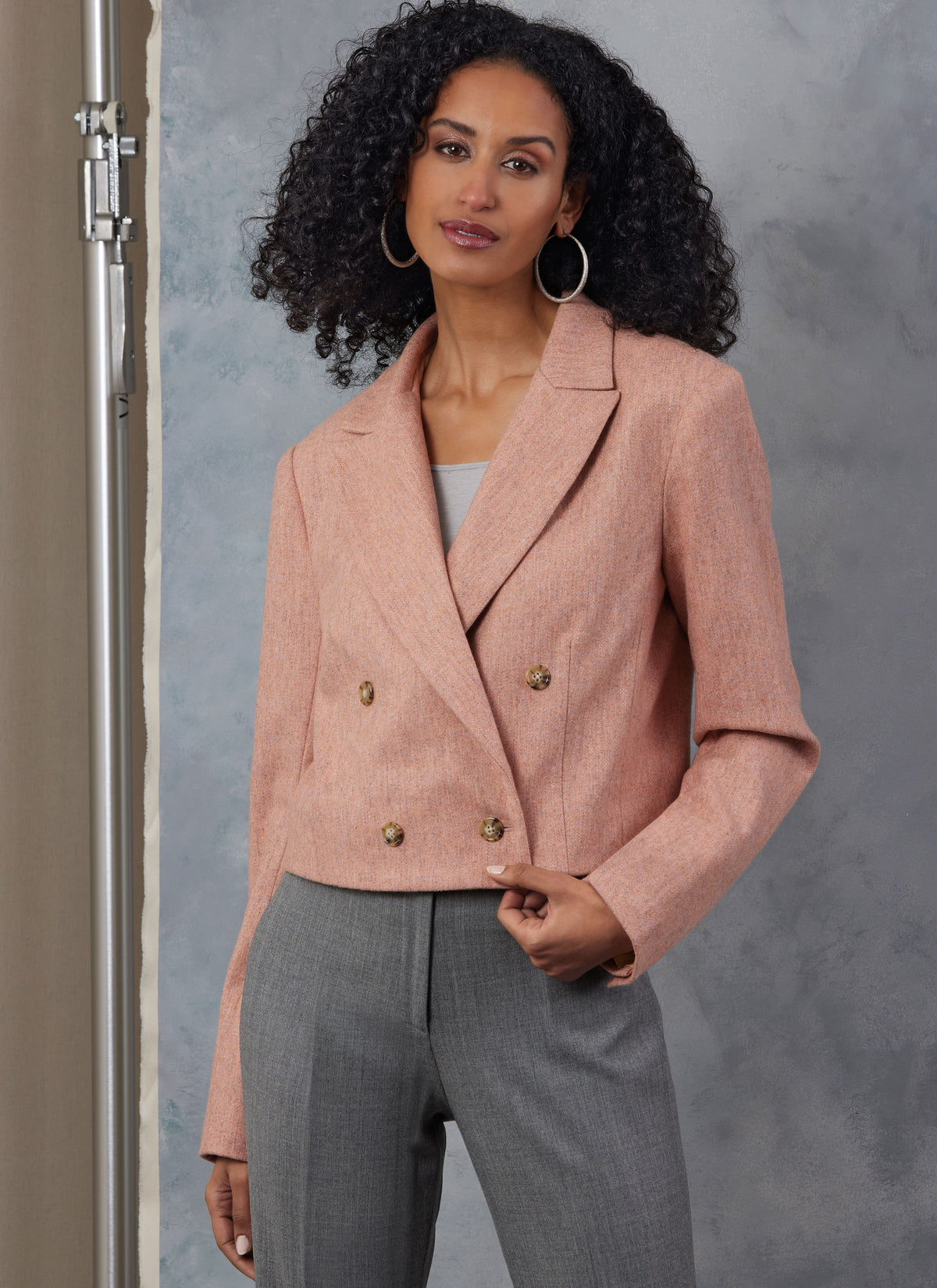 Vogue Patterns V2053 pattern envelope showing a cropped double-breasted jacket