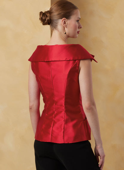 Vogue Patterns V2073 pattern envelope showing the jacket designs