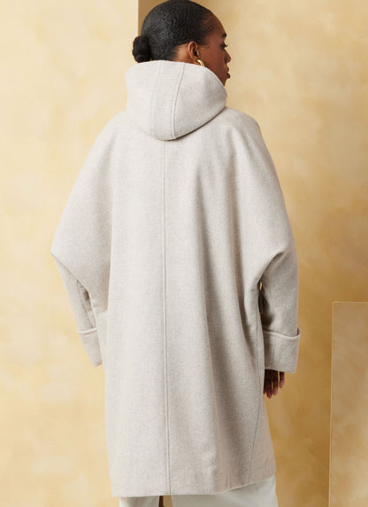 Vogue Patterns V2075 pattern envelope showing the coat designs