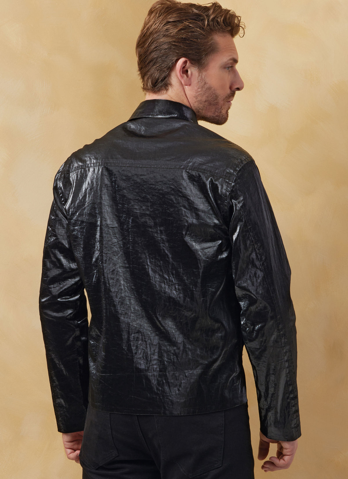 Vogue Patterns V2080 pattern envelope showing the men's jacket designs