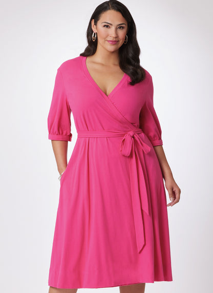 Vogue Patterns V2081 pattern envelope showing the dress designs
