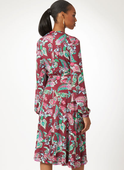 Vogue Patterns V2081 pattern envelope showing the dress designs