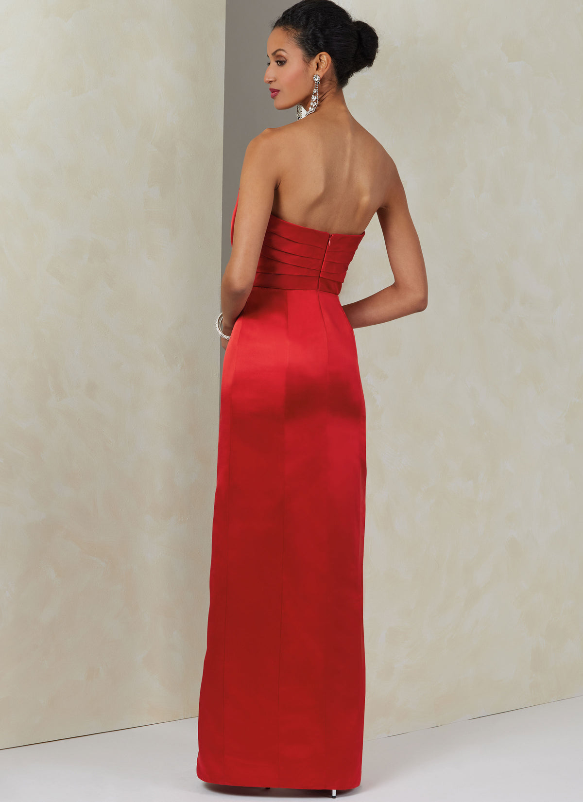 Vogue Patterns V2088 pattern envelope showing the occasion dress designs