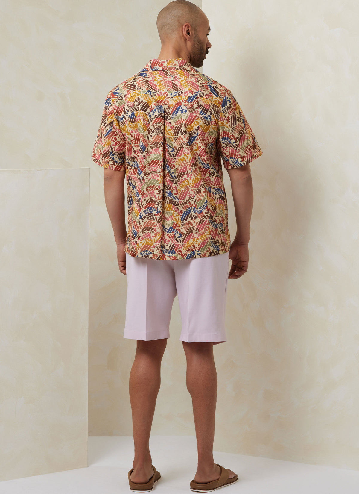 Vogue Patterns V2120 envelope showing the slouchy fit shirt designs