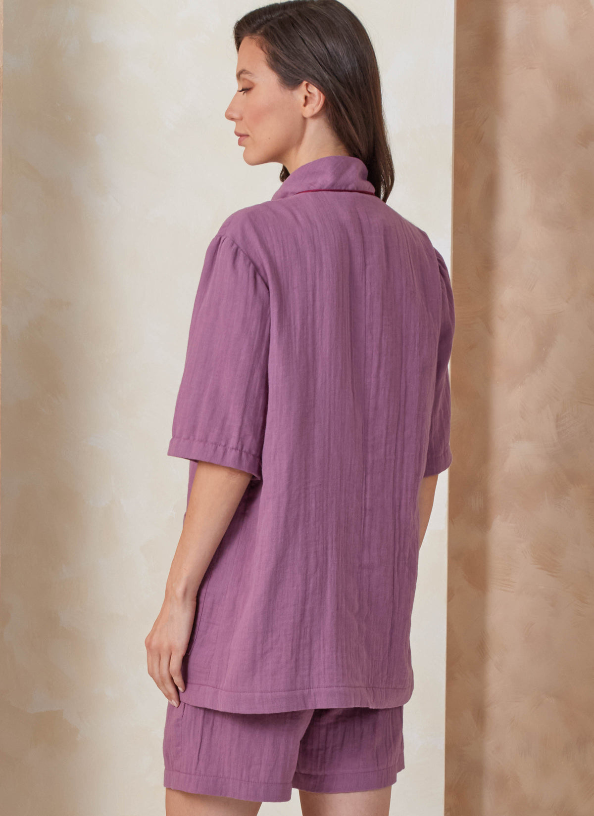 Vogue Patterns V2168 pattern envelope showing unisex pyjamas and robe designs