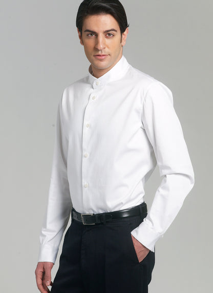 Vogue Patterns V8759 pattern envelope showing men's fitted shirt designs
