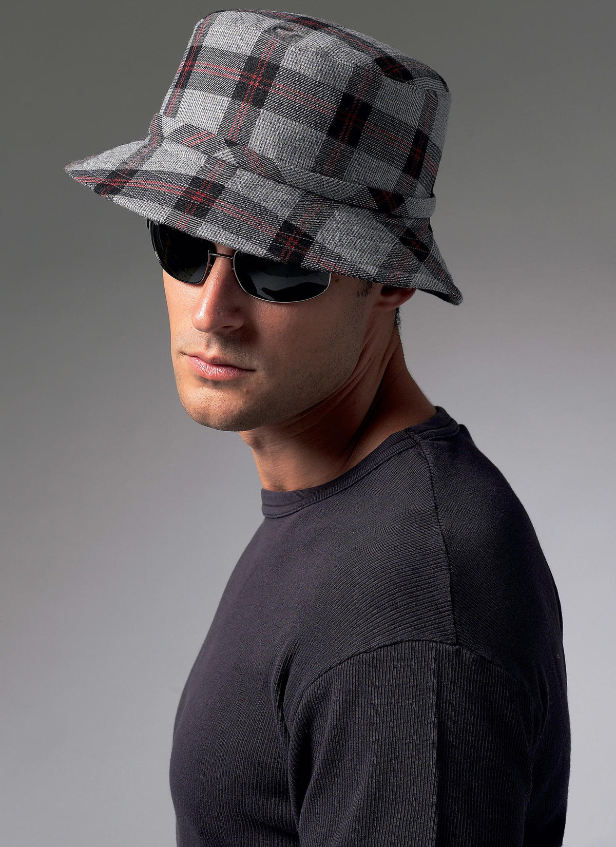 Vogue Patterns V8869 pattern envelope showing lined hats designs