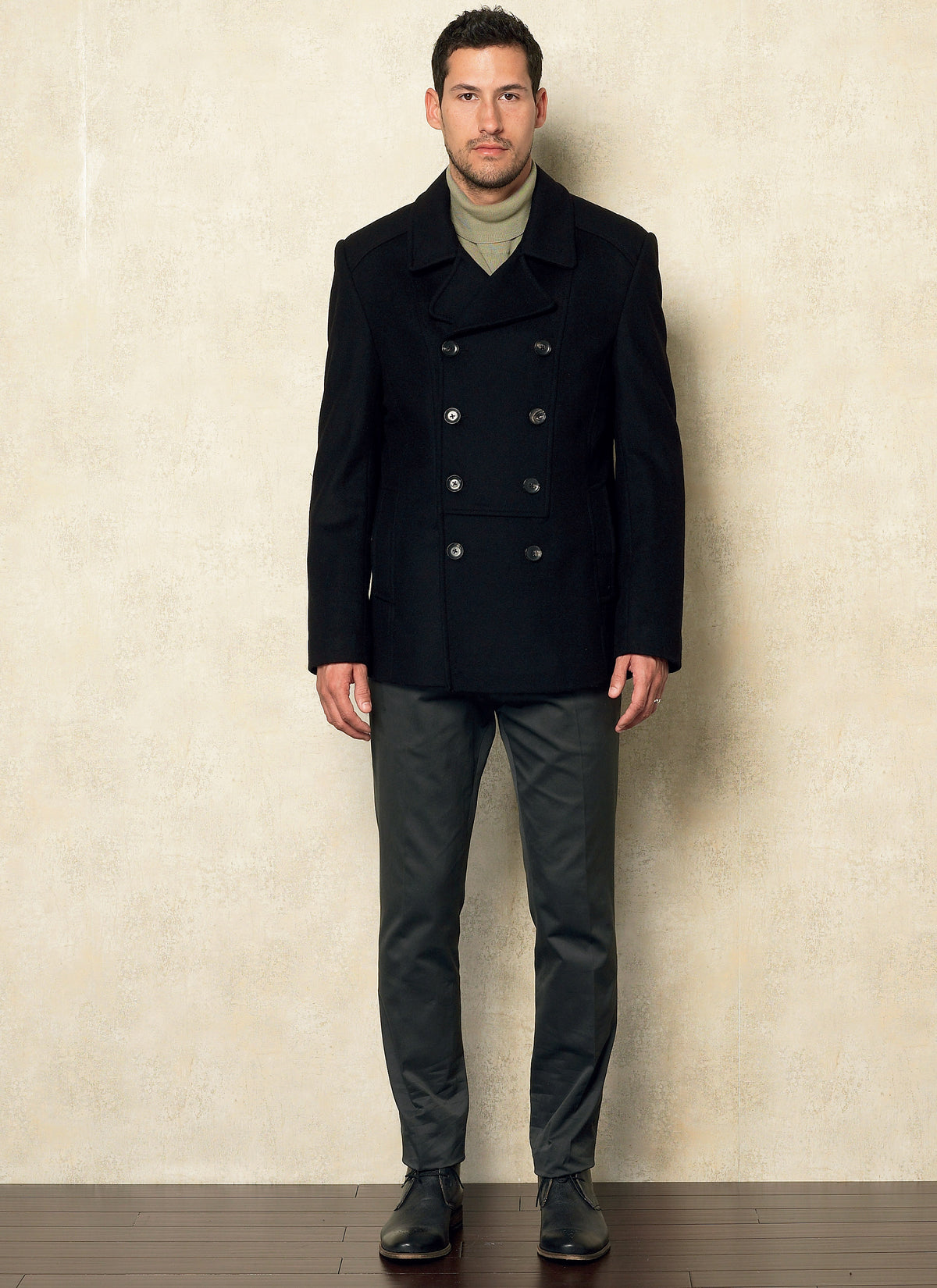 Vogue Patterns V8940 coat sewing pattern envelope