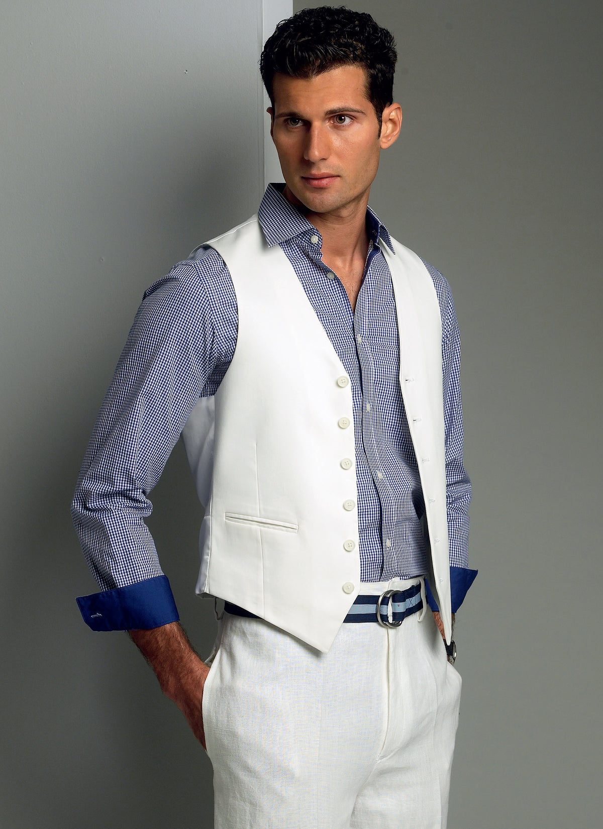 Vogue Patterns V8987 waistcoat sewing pattern envelope