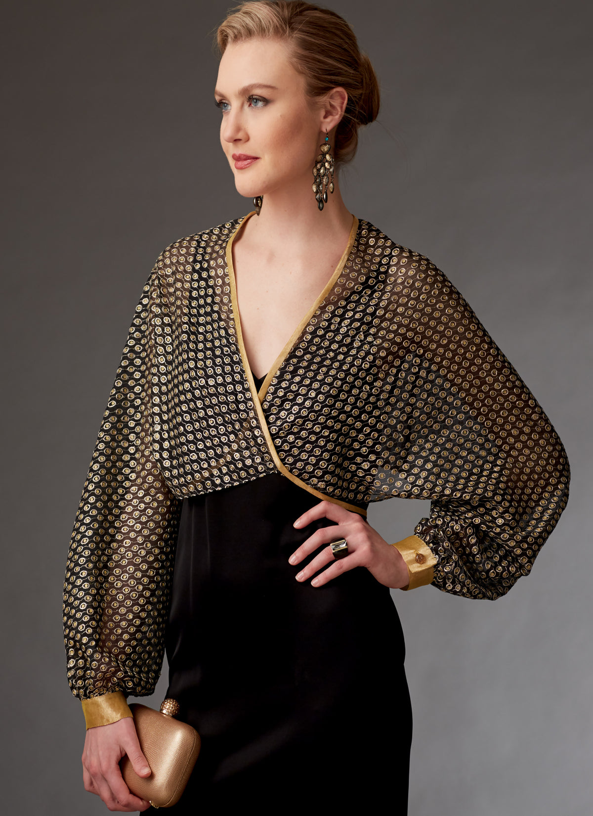 Vogue Patterns V9276 sewing pattern envelope showing the shrug designs