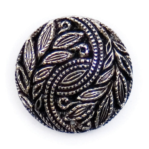 Antique silver-effect button with raised leaf design