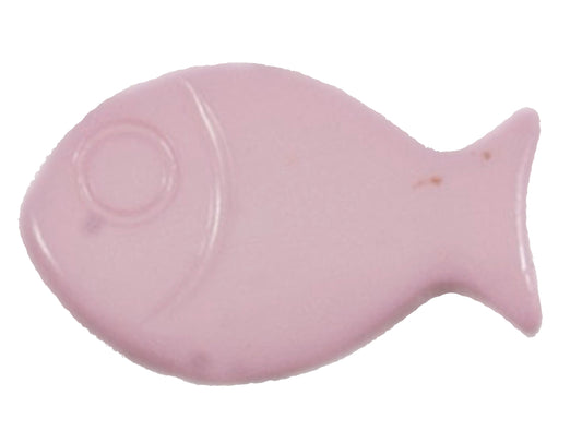 Pale pink fish-shaped button