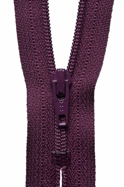 Dark Plum YKK nylon coil zip, 10cm
