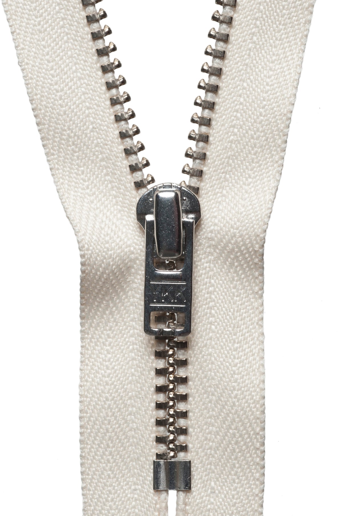 YKK metal trouser zip with light ecru tape, 15cm