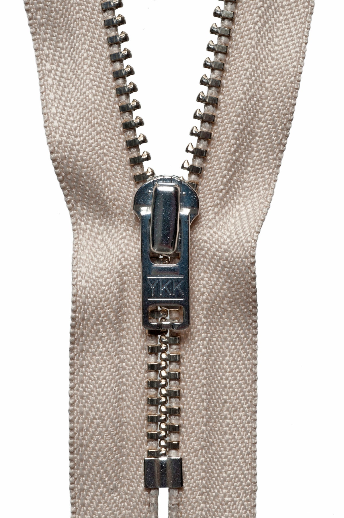 YKK metal trouser zip with beige tape, 23cm