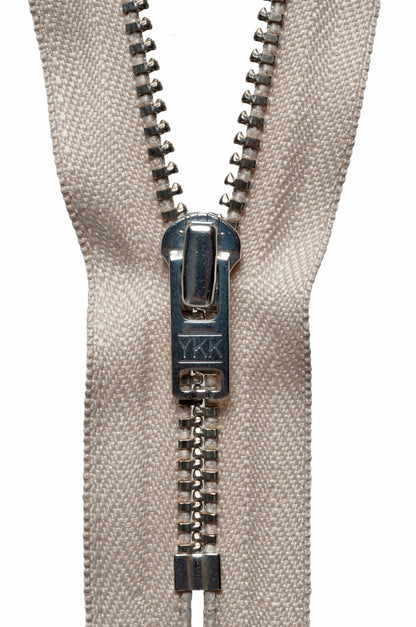 YKK metal trouser zip with beige tape, 23cm