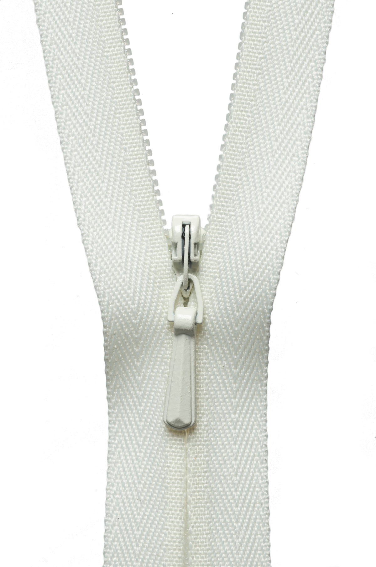 Cream YKK concealed zip, 23cm