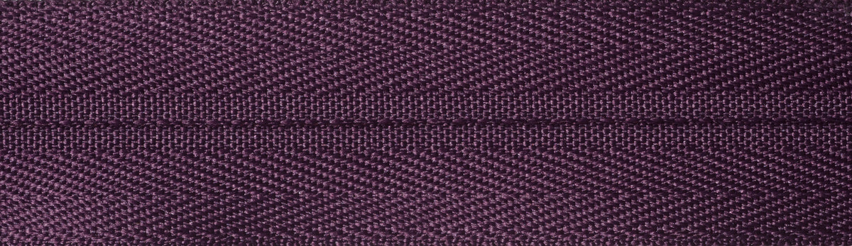 YKK 56cm concealed zip in damson